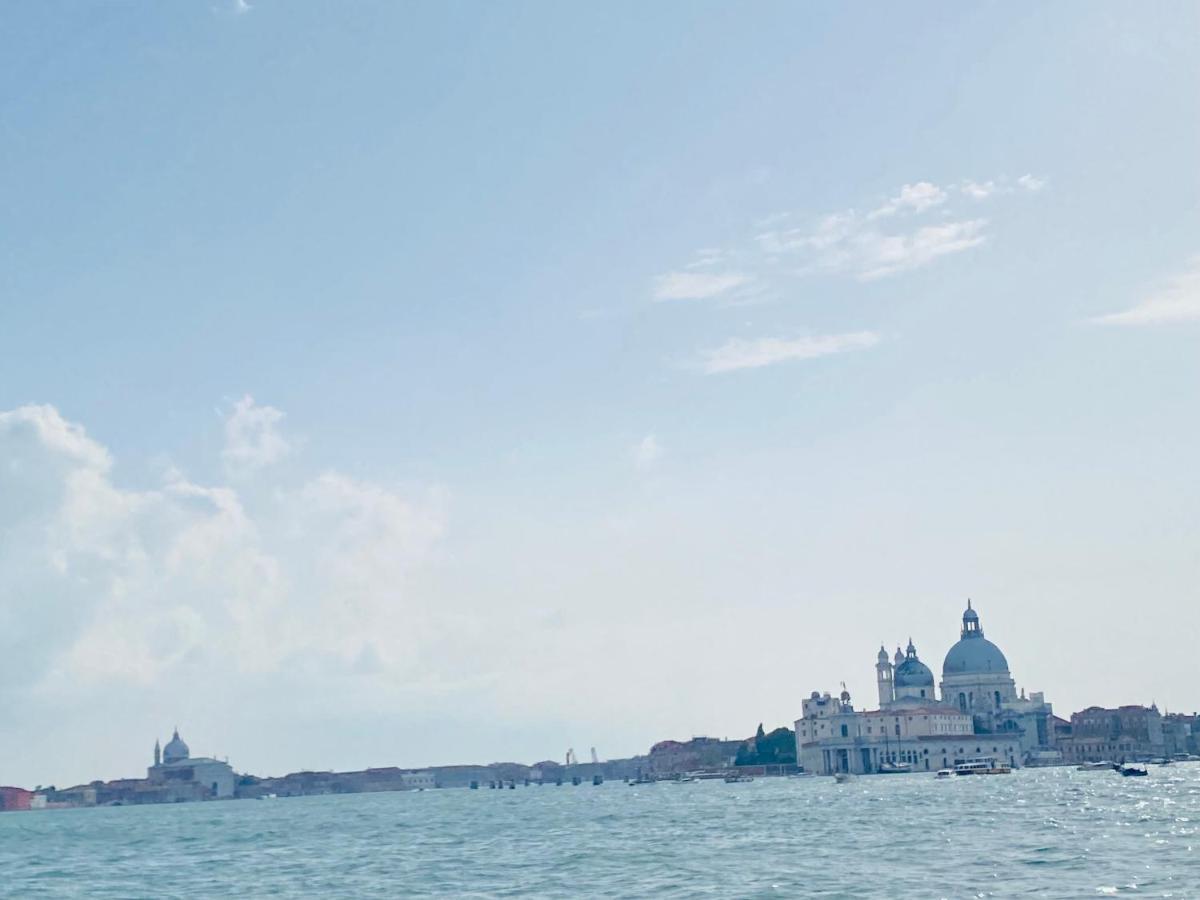 شقة Multiproprieta Venezia المظهر الخارجي الصورة
