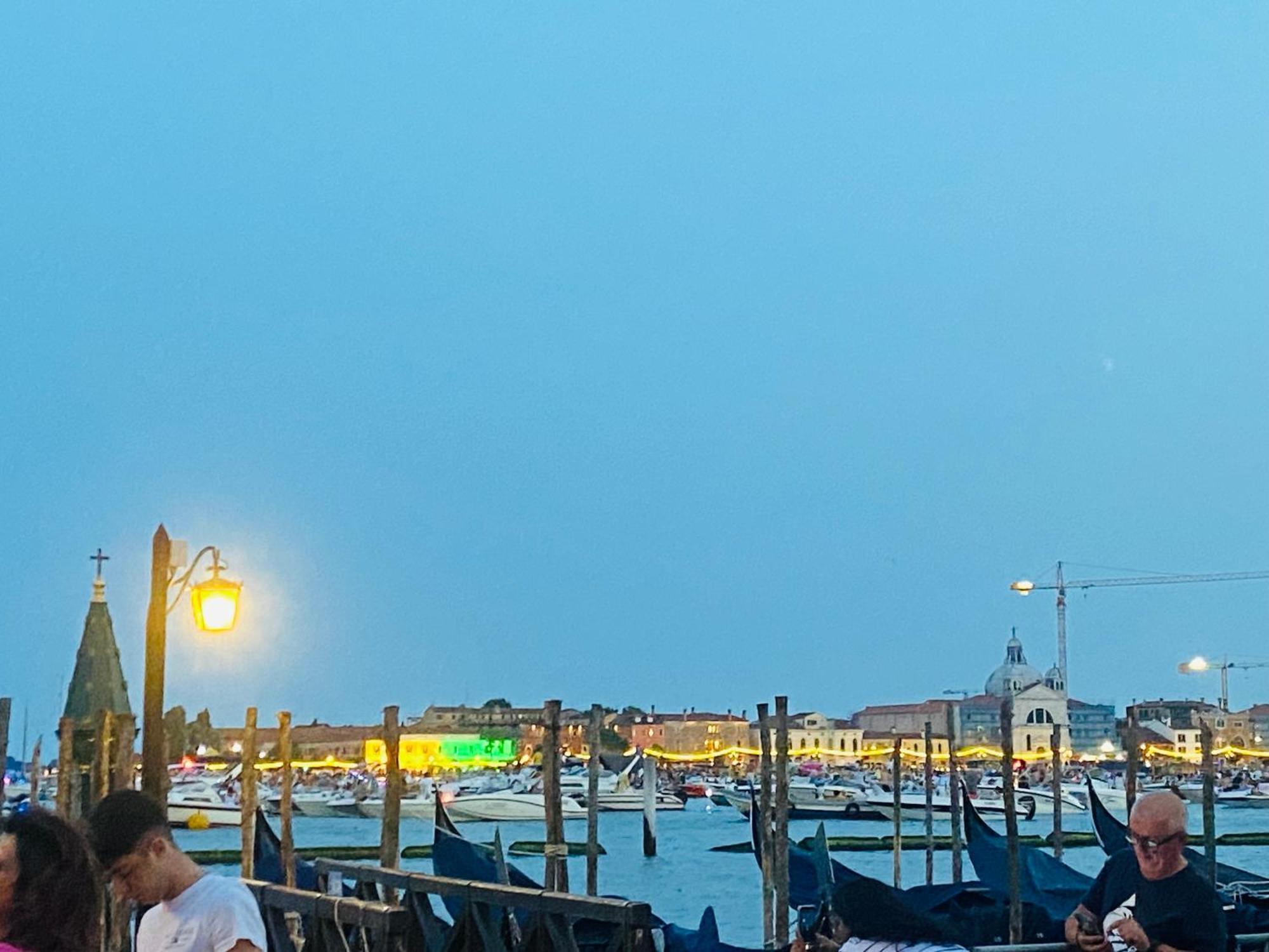 شقة Multiproprieta Venezia المظهر الخارجي الصورة